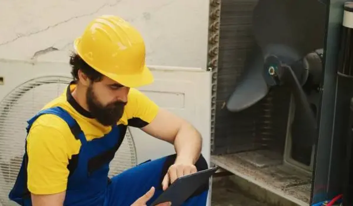 mécaniciens roumains